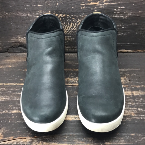 Teva Women’s Willow Chelsea Boots Size 9 - Picture 2 of 8